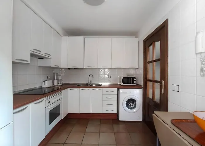 Duplex In Quiet Zone, Next To Sea, Fast Wifi Appartamento